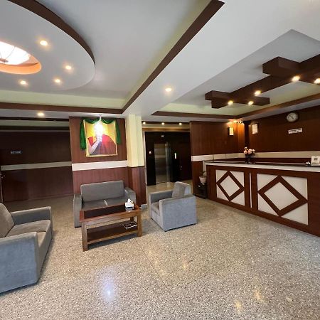 Hotel Claire Inn Kathmandu Esterno foto
