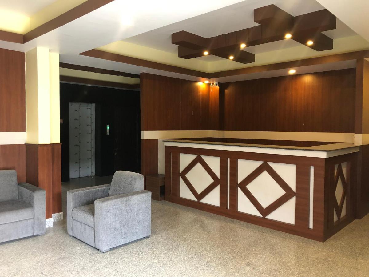 Hotel Claire Inn Kathmandu Esterno foto