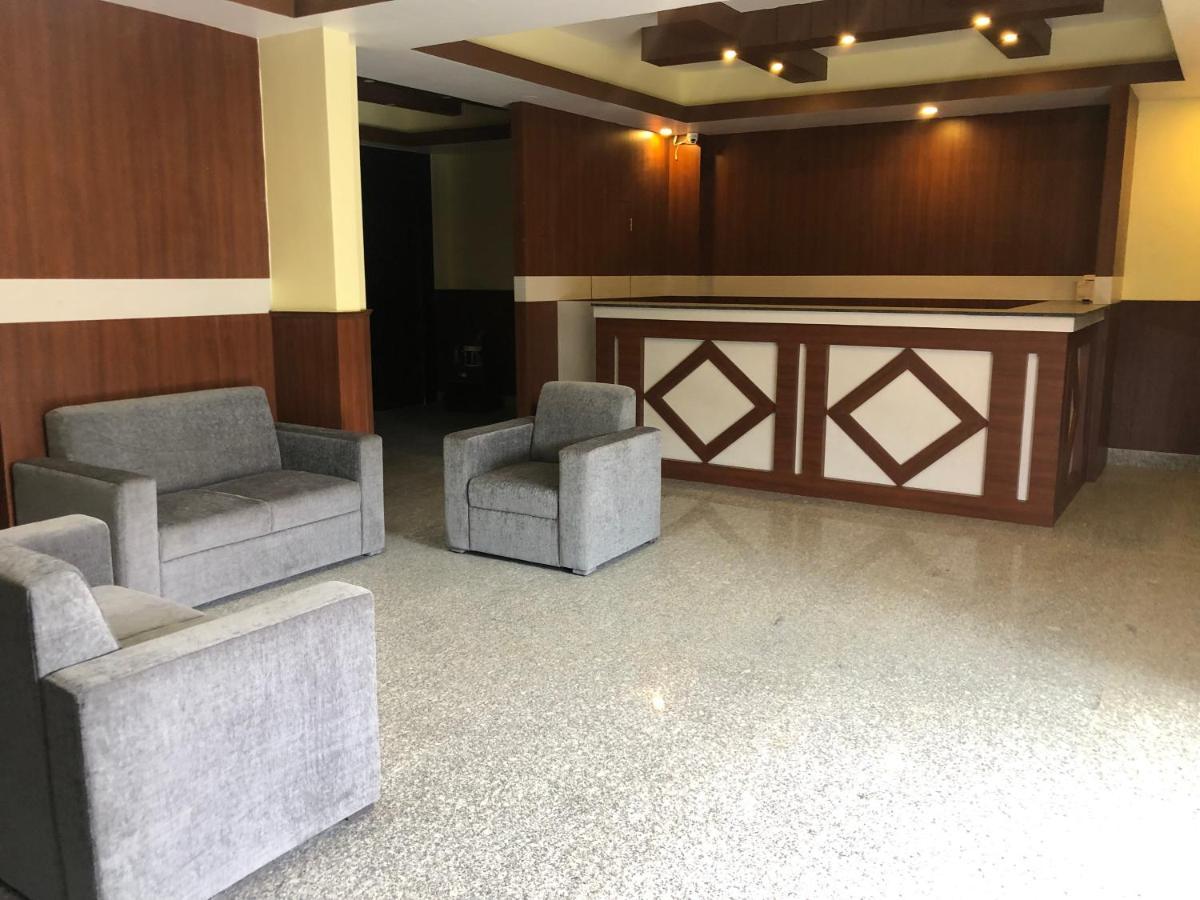 Hotel Claire Inn Kathmandu Esterno foto